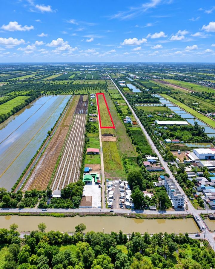 - ที่ดินผ่อนไ่ม่มีดอก ทำเลทอง คลอง 11 ใกล้ถนนหลักคลองหลวง - หนองเสือ 60 เมตร