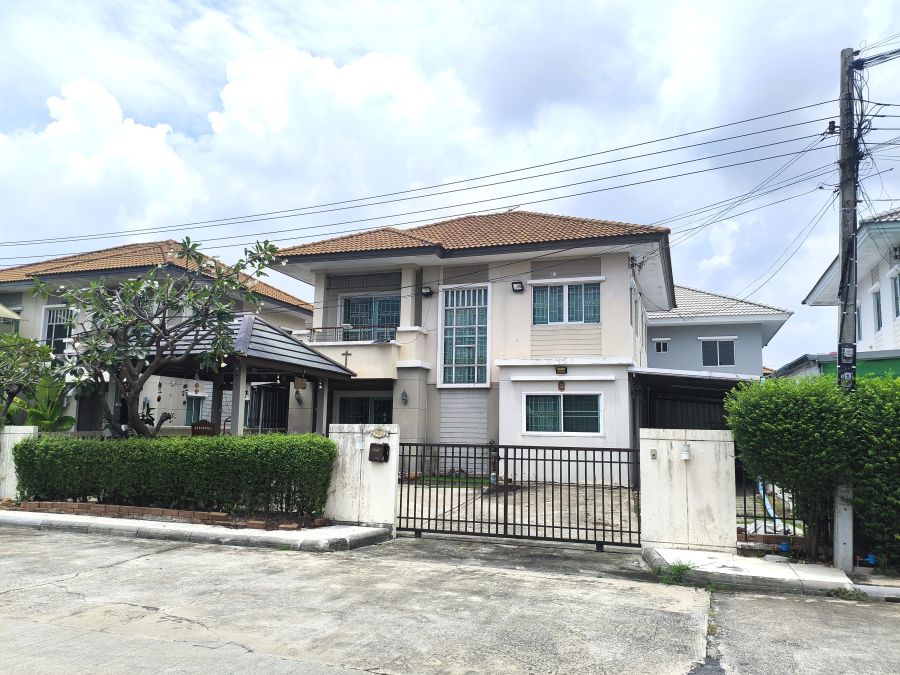 - ขายบ้านซอยวัดลาดปลาดุก บ้านเดี่ยว พฤกษาวิลเลจ 31 - 61 ตร.ว. 4 นอน 2 น้ำ ติดถนนเมนหมู่บ้าน