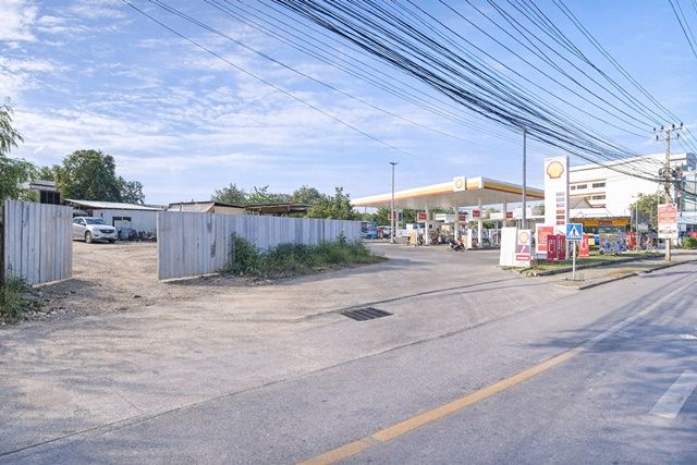 - ที่ดินให้เช่าบางพลี 175 ตร.ว. 700 ตร.ม. ตรงข้ามโรงแรมเลอทาน่า ใกล้โรงพยาบาลจุฬารัตน์ 3 อินเตอร์ 200 ม. ดูโฮม เทพารักษ์ 650 ม. ถนนเทพารักษ์