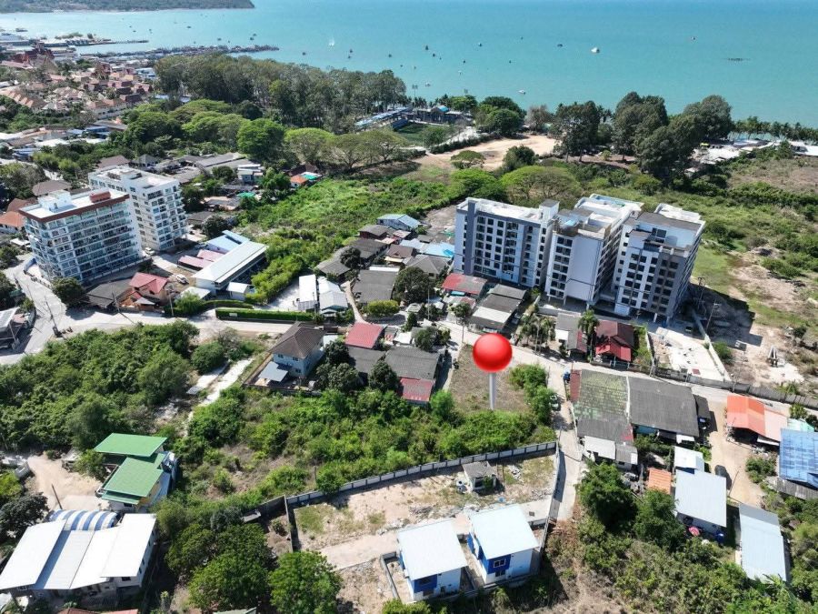 - Land for sale ขายที่ดินใกล้หาดบางเสร่ 1-2-23 ไร่ ใกล้แหล่งชุมชน เดินทางสะดวก