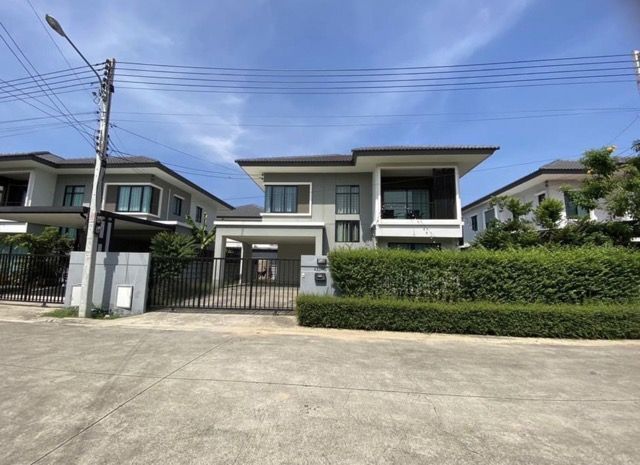 - บ้านเดี่ยว 2 ชั้น ดีไลท์ ดอนเมือง-รังสิต เฟอร์ฯ เครื่องใช้ไฟฟ้าครบ รับชาวต่างชาติ เลี้ยงสัตว์ได้ จดทะเบียนบริษัทได้