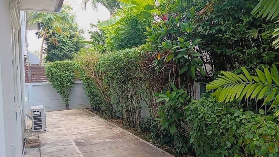 - บ้านเดี่ยว Perfect Place รามคำแหง (Garden Zone) บ้านพร้อมเข้าอยู่ เจ้าของอยู่เองดูแลอย่างดีค่ะ