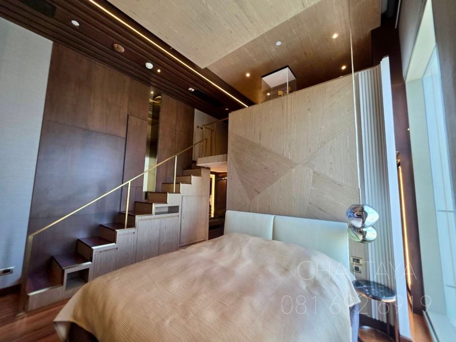 - THE EXTRAORDINARY PENTHOUSE The Residences at Mandarin Oriental, Bangkok 386.85 ตร.ม. | 3 ห้องนอน | ชั้น 50 | วิวแม่น้ำเจ้าพระยาแบบพาโนรามา