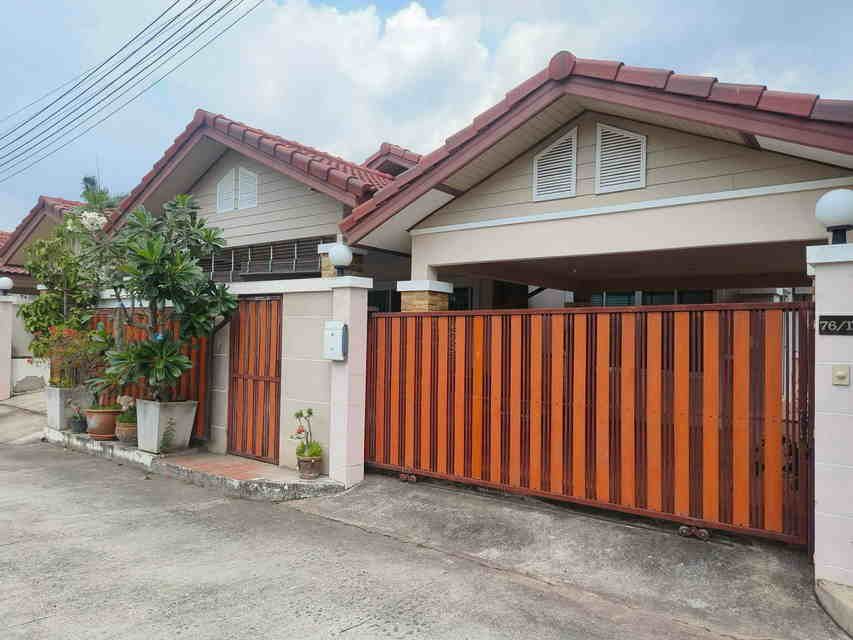 - บ้านเดี่ยวชั้นเดียว 2 ห้องนอน ให้เช่า ย่านห้วยใหญ่