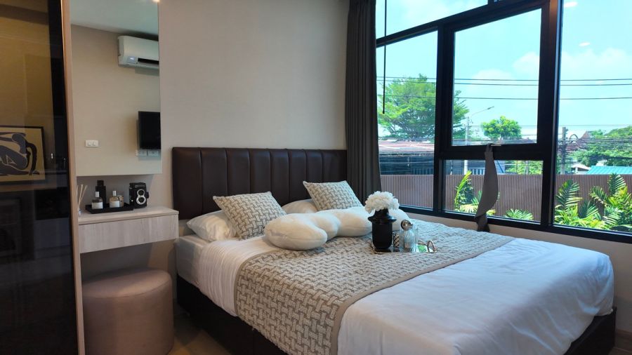 - ขายThe Indeed Condo Phahonyothin 48 ชั้น 5 8 เฟอร์นิเจอร์ครบ พร้อมอยู่ ใกล้รถไฟฟ้า BTS สถานีสายหยุด