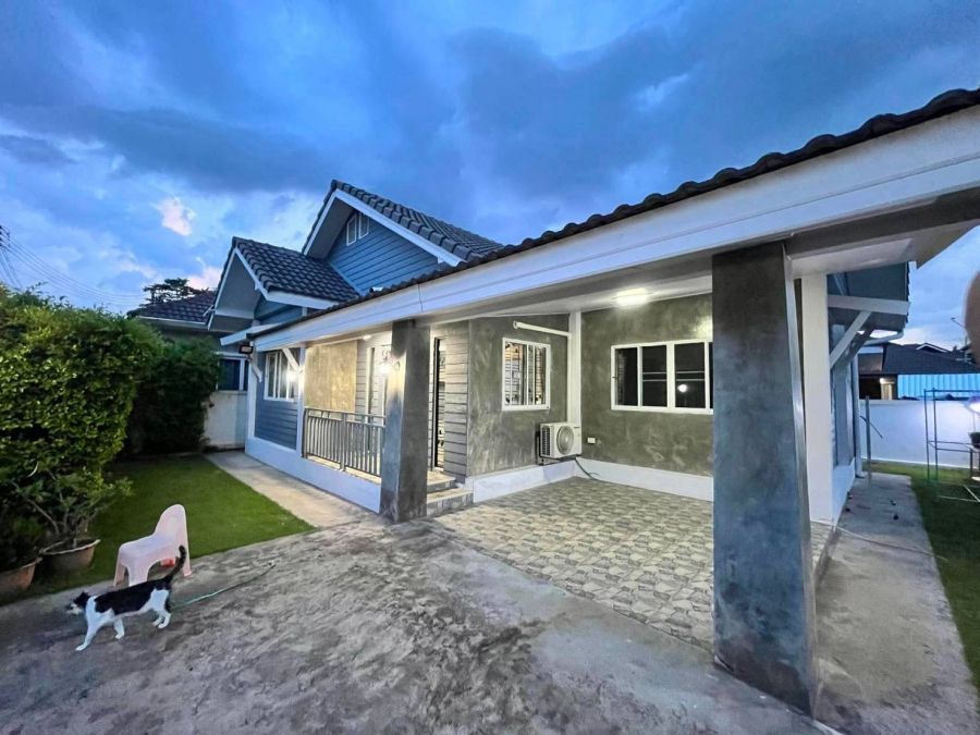 - บ้านเดี่ยวชั้นเดียว สารภี เชียงใหม่ 3 นอน 2 น้ำ พร้อมผู้เช่า ราคาเพียง 1.9 ล้านบาท