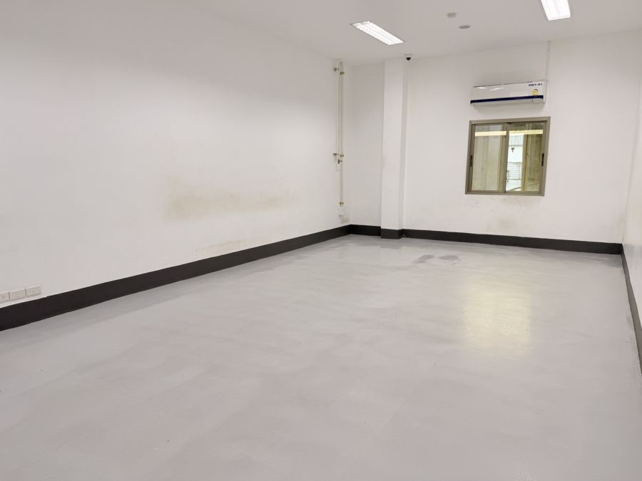 - ขายโรงงานแหลมฉบัง 2 ไร่ ใกล้นิคมปิ่นทอง ผังสีม่วงลาย