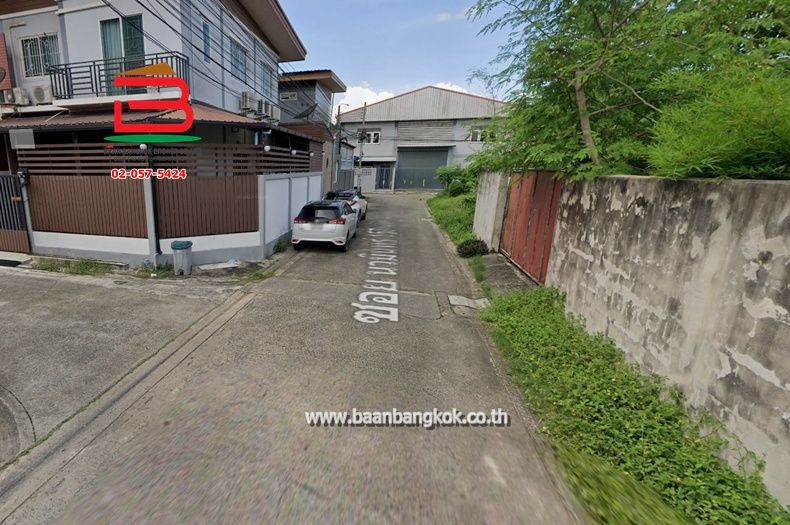 - ที่ดินเปล่า (แปลงมุม) ซอยนวมินทร์ 157 แยก 4 เนื้อที่ 75 ตรว. ใกล้โลตัส นวมินทร์ ถนนรามอินทรา แขวงคลองกุ่ม เขตบางกะปิ