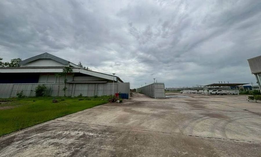 - ให้เช่าโกดัง / โรงงาน | เพชรบุรี WAREHOUSE / FACTORY FOR RENT | PHETCHABURI ทำเลติดถนนเพชรเกษม ต.ห้วยโรง อ.เขาย้อย จ.เพชรบุรี