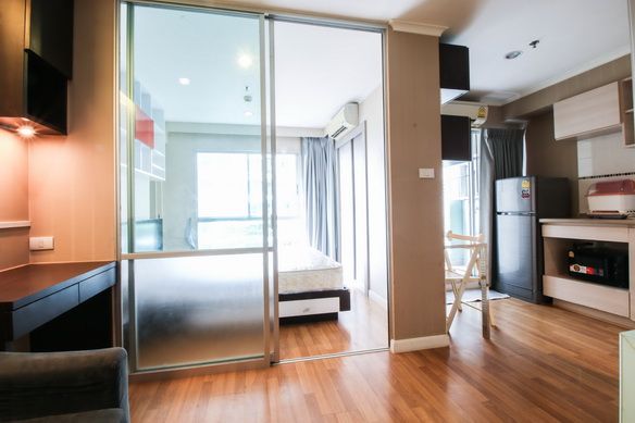 - ให้เช่า คอนโด ลุมพินี พาร์ค ริเวอร์ไซต์ พระราม 3 วิวสระ ชั้น 11 Fully Furnished 26.34 ตร.ม เห็นวิวแม่น้ำ