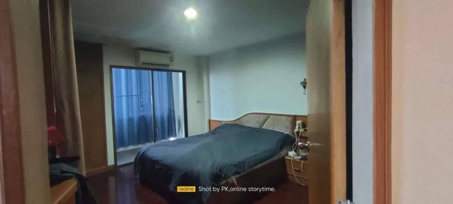 - ขายห้องคอนโด DD Mansion 2 หลังเดอะมอลล์งามวงศ์วาน ห้องมุม ห้องใหญ่ 1 ห้องนอน 1 ห้องน้ำ พื้นที่ใช้สอย 70 ตรม. มีระเบียง 2 ด้าน