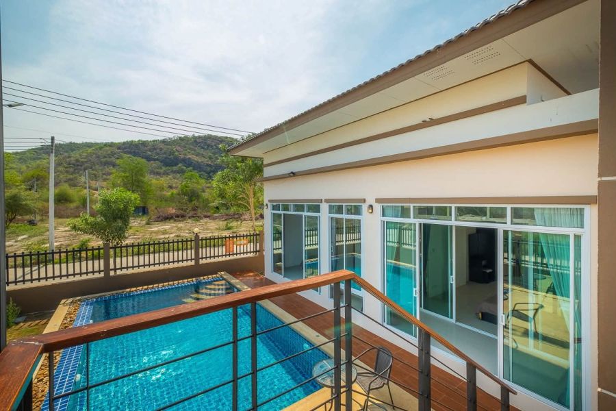 - THE GRANDIO HUAHIN POOL VILLA ขนาด 89 ตารางวา 3 ห้องนอน ตำบลหัวหิน อำเภอหัวหิน จังหวัดประจวบคีรีขันธ์