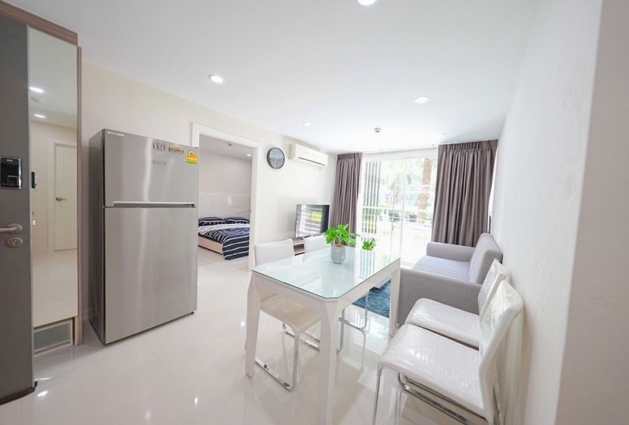 - ให้เช่า Condo Elements Srinakarin ตรงข้ามซีคอนสแควร์ 58 ตารางเมตร 2 ห้องนอน 2 ห้องน้ำ ชั้น 1 ตึก 4 ติดสระว่ายน้ำ ตกแต่งครบ (Owner Post)