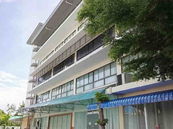 - ให้เช่าโกดังพร้อมออฟฟิศ 931 ตร.ม. ย่านพระราม 3
