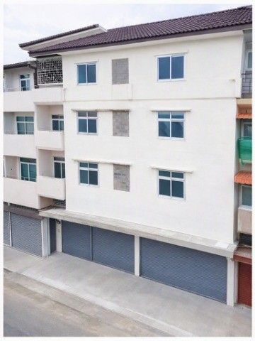 - MRT แยกปากเกร็ด 200 ม. 32 ตร.วา 500 ตร.ม. มีที่5จอดรถ เมเจอร์ ฮอลลีวูด ปากเกร็ด 500 ม. 2 นอน 2 น้ำ ตึกแถว 2 คูหา 4 ชั้น