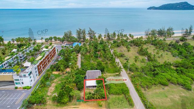 - ที่ดินเปล่า ติดหาดสามร้อยยอด เพียง 30 เมตร ไม่ไกลถนนใหญ่ ใกล้สถานที่ท่องเที่ยว