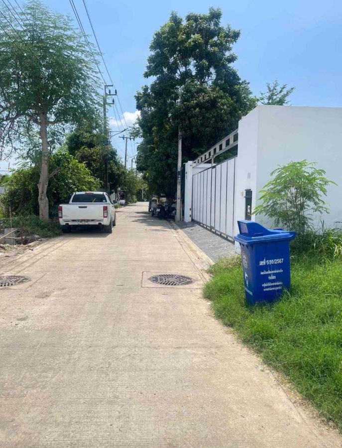 - ขายที่ดินถมเเล้ว ทำเลดี ซอยศรีด่าน 3/4 ใกล้ถนนศรีนครินทร์ สมุทรปราการ