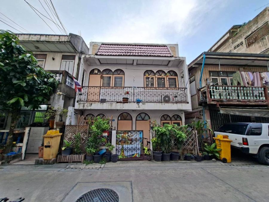 - ขายบ้าน 2 ชั้น ซอยรัชดาภิเษก7 แยก1-17 ซอยชานเมือง2