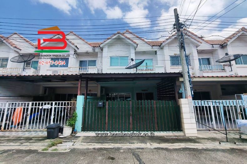 - ทาวน์เฮาส์ หมู่บ้านรัชธานี 9 (ซอยสายไหม 43) เนื้อที่ 21.3 ตรว. แขวงสายไหม เขตสายไหม