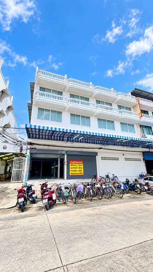 - ขายโรงงานการ์เม้นท์ ตึก 4 ห้อง บางบอน เอกชัย 80 ปรับปรุงใหม่ พร้อมใช้งาน มีใบ รง.4