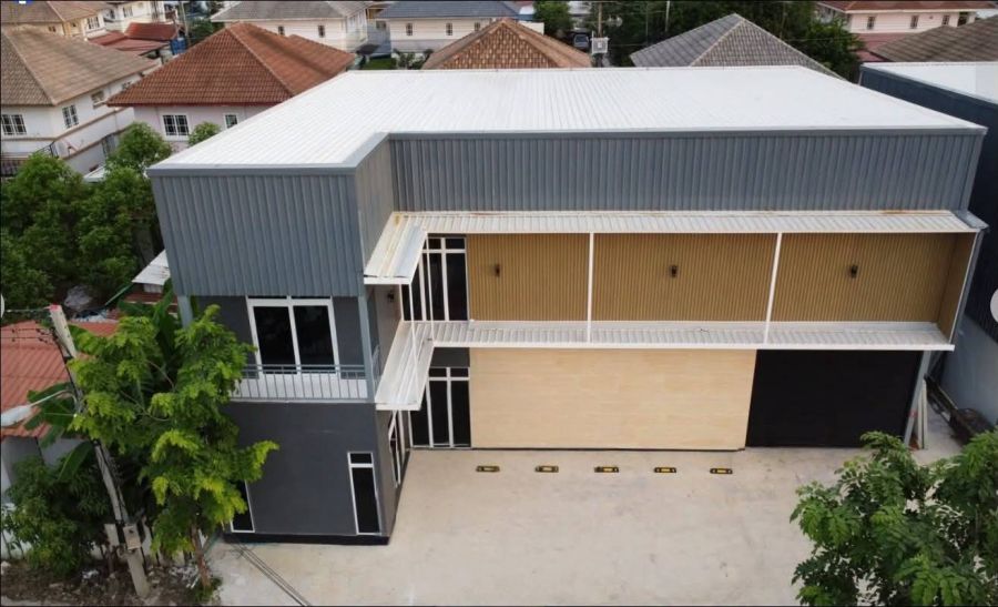 - ให้เช่าโรงงาน/โกดังคลังสินค้าพร้อมออฟฟิศ 2 ชั้นสร้างใหม่ถนนคลอง 4 - อ.ลำลูกกา - รังสิต ทำเลดี