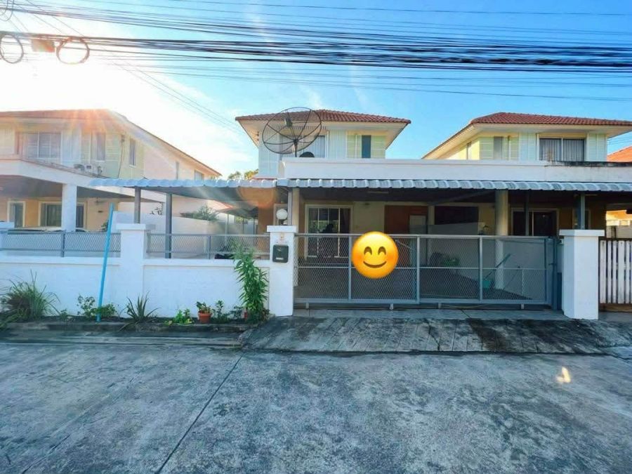 - ขายบ้านแฝด โครงการบ้านนดา 1 ห้วยกะปิ ชลบุรี บ้านสวย ราคาคุ้ม