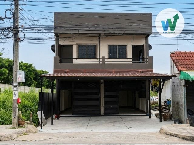 - ให้เช่าตึกแฝดรีโนเวทใหม่ทั้งหลัง เดินระบบน้ำ-ไฟใหม่เอี่ยม รองรับ EV Charger พร้อมอยู่