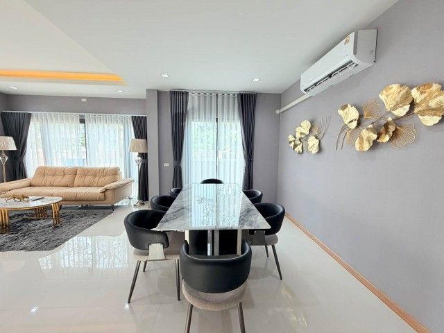 - บ้านเดี่ยวหลังมุม บางเสร่ | ขาย เช่า พร้อมเข้าอยู่ หมู่บ้านซื่อตรง เซอรีน บางเสร่