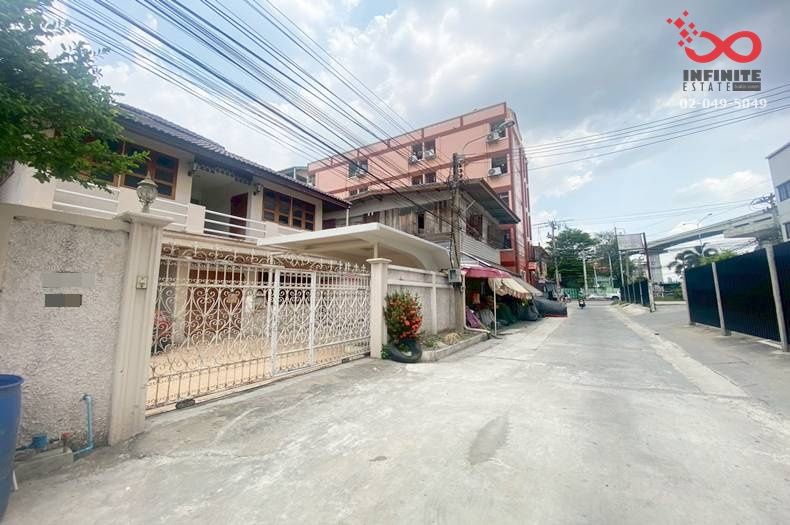 - ขายและให้เช่าบ้านเดี่ยว ถนนติวานนท์ ซอยสามัคคี 1 นนทบุรี 59 ตร.ว. ใกล้รถไฟฟ้าสายสีชมพู สถานีสามัคคี