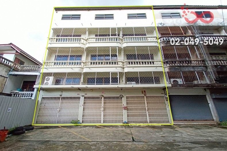 - ขายอาคารพาณิชย์ 4.5 ชั้น 3 คูหา ศรีนครินทร์ ด่านสำโรง 11/1 ตีทะลุถึงกัน ใกล้ MRT สายสีเหลือง สถานีศรีด่าน