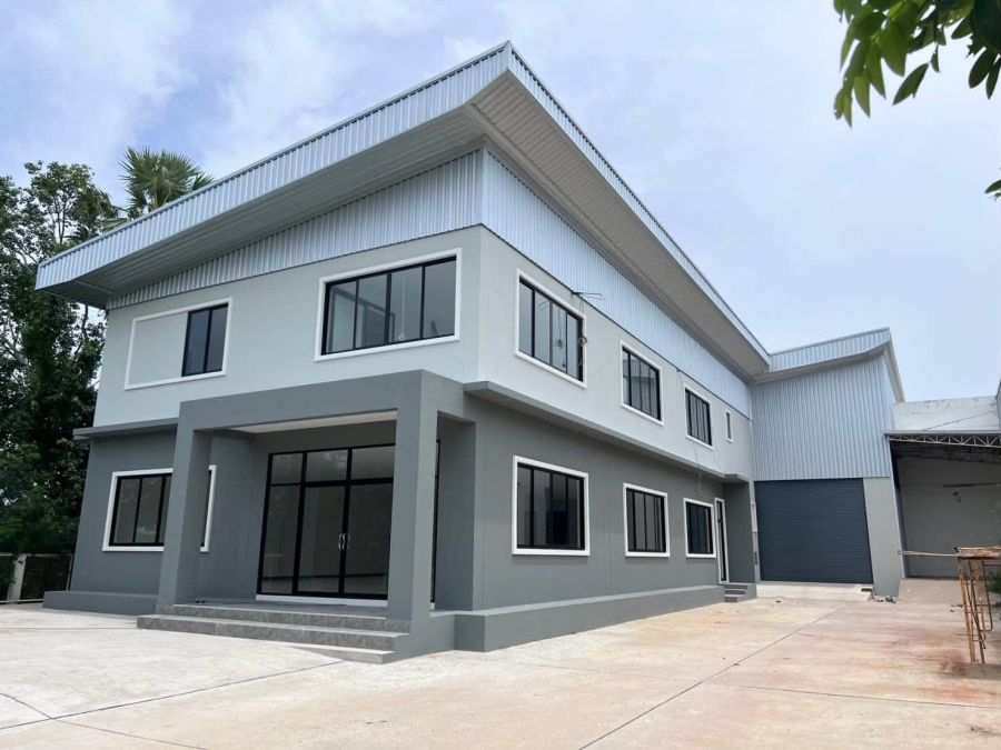 - ขาย / ให้เช่า โกดัง + Home Office พร้อมใช้งานพื้นที่รวม 2 ไร่ 1 งาน 28 ตร.ว. ต.งิ้วราย อ.นครชัยศรี จ.นครปฐม