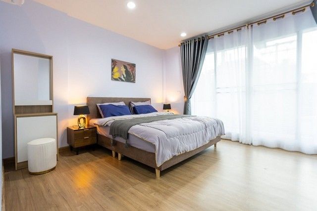 - ทาวน์โฮม บ้านกลางเมือง ลาดพร้าว 71 ขนาด 21 ตร.ว 3 ห้องนอน 3 ห้องน้ำ ตกแต่งครบ พร้อมอยู่