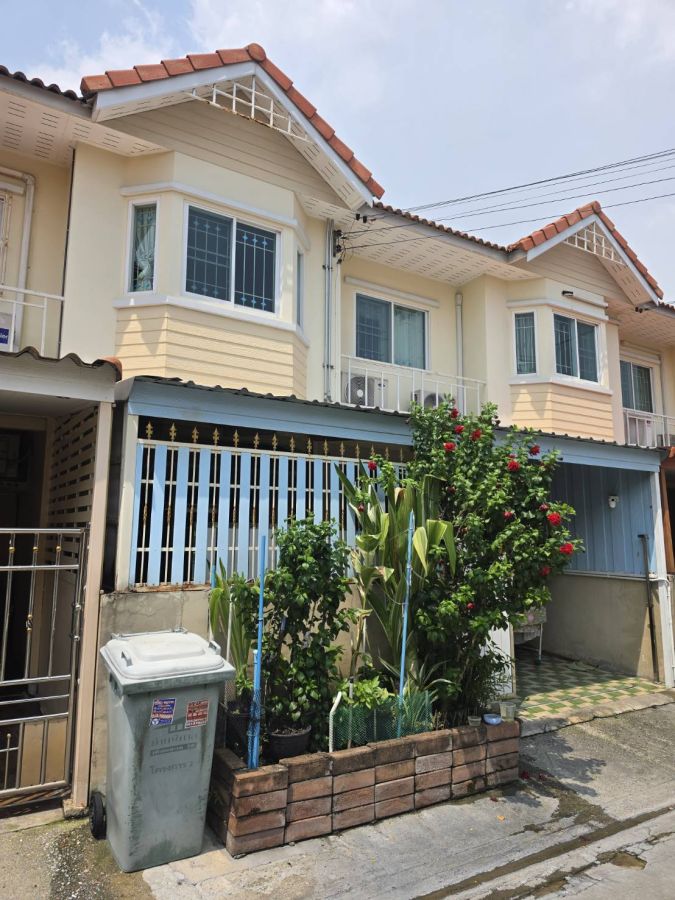 - มบ.พิศาลเทียนทะเล20 โครงการ2 ทาวเฮาส์ 3 ห้องนอน 2 ห้องน้ำ (18 ตรว.) 2,500,000