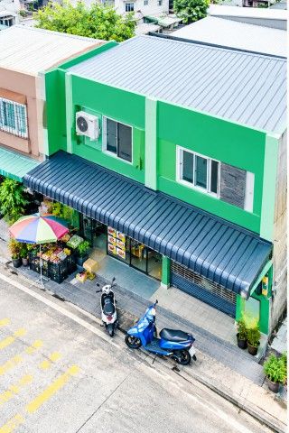 - อาคาร 2คูหา 2ชั้น ดีไซน์วิลเลจ รัชดา 800 ม. สุทธิสารวินิจฉัย นานาชาติ BEYC 350ม. ลาดพร้าว46-52 1นอน 1น้ำ 35 ตร.ว. 200 ตร.ม.