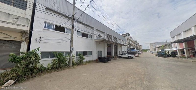 - ให้เช่าโกดังในคลองบางปลากด สมุทรปราการ ขนาด 440 ตรม มีออฟฟิศ ห้องน้ำ ค่าเช่า 40,000 บาท/เดือน สัญญา 3ปี