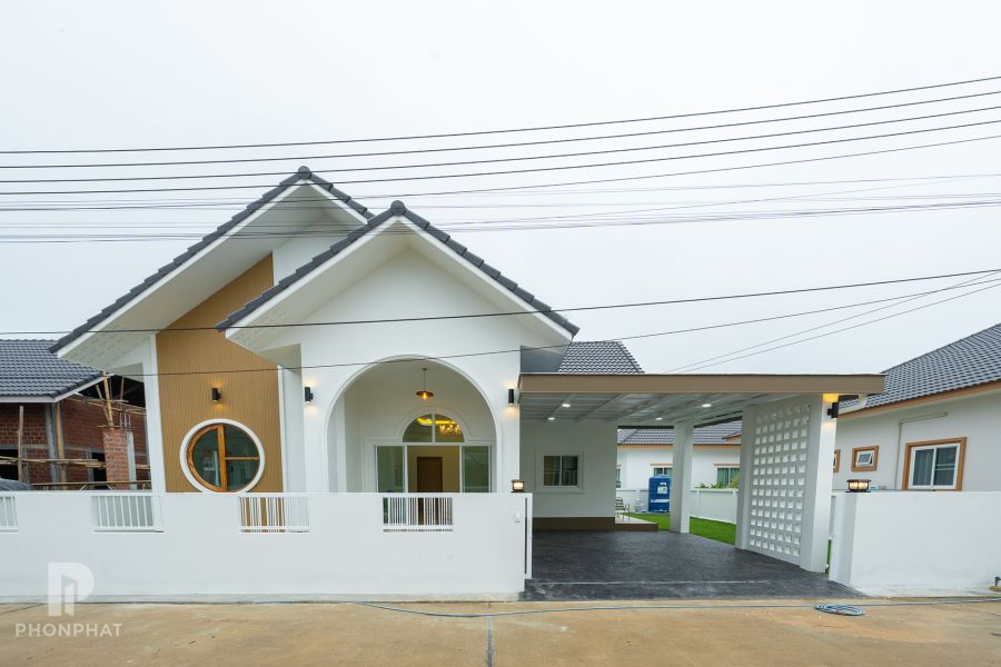 - ขายบ้านใหม่ ตลาดขวัญ ดอยสะเก็ด เชียงใหม่ 57 ตร.ว. 3 ห้องนอน 2.39 ล้าน ฟรีค่าโอน