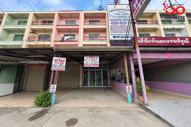- ขายอาคารพาณิชย์ 4 ชั้น ติดถนนไสวประชาราษฎร์ ลาดสวาย ลำลูกกา คลอง 4 ใกล้ตลาดลาดสวาย