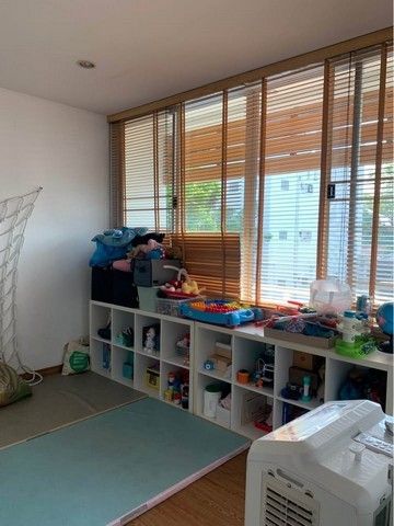 - โฮมออฟฟิศ 3.5 ชั้น 4 ห้องนอน 5 ห้องนํ้า ทาวน์ อิน ทาวน์ อยู่ติดกับเลียบทางด่วน เอกมัยรามอินทรา