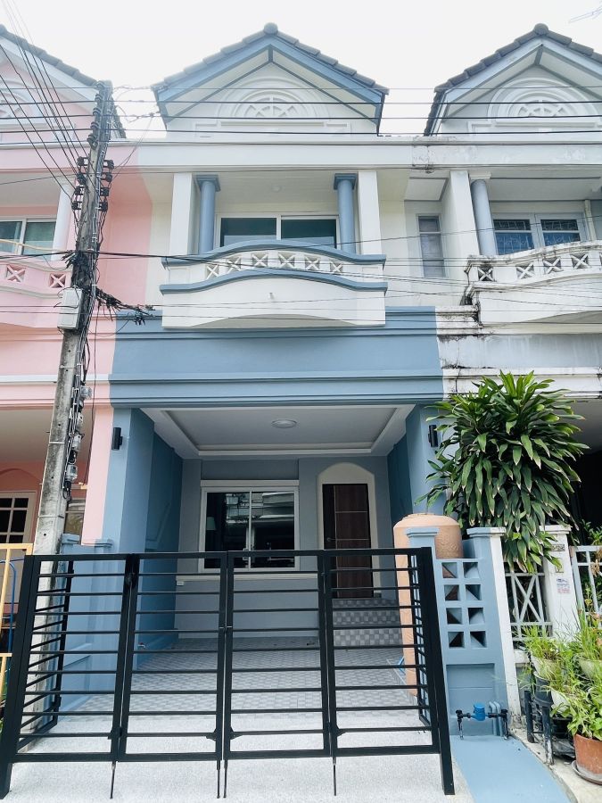 - รีโนเวทใหม่ชนระบบน้ำ-ไฟ! ขายทาวน์เฮาส์ #นันทนาการ์เด้น345