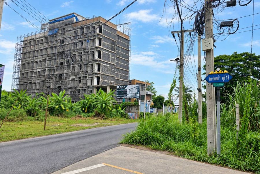 - ที่ดินให้เช่า พื้นที่ใหญ่ 2 ไร่ 82 ตร.วา หน้ากว้าง 49 ม. บางบัวทองเหมาะสำหรับเช่าระยะยาว