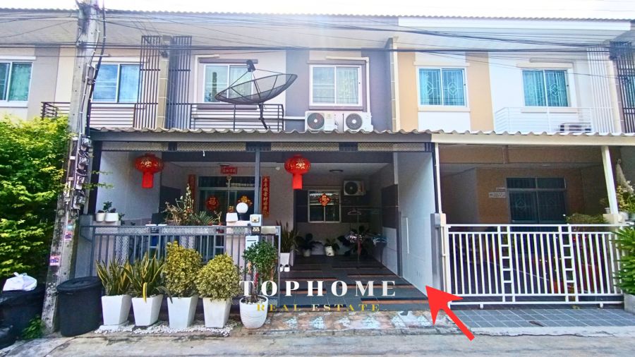 - ขายด่วน! ทาวน์เฮ้าส์ 2 ชั้น รื่นฤดี 6 เลียบคลองสอง บ้านสะอาด ต่อเติมครบ พร้อมอยู่อาศัย | 3 ห้องนอน 2 ห้องน้ำ | แอร์ 4 ตัว