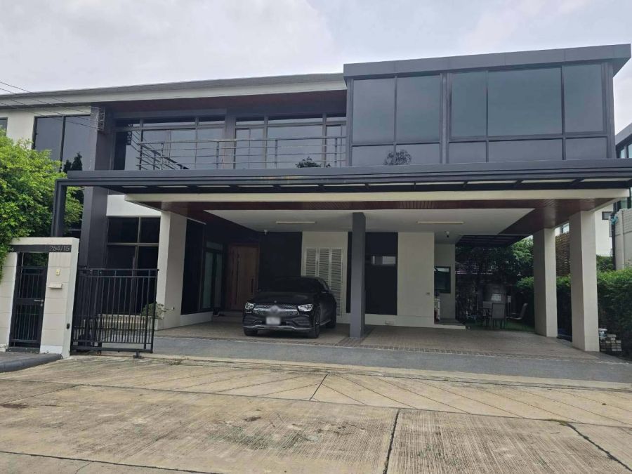 - บ้านเดี่ยว 2 ชั้น สไตล์โมเดิร์น หลังมุม เทรนดี้ ธารา ร่มเกล้า มีนบุรี